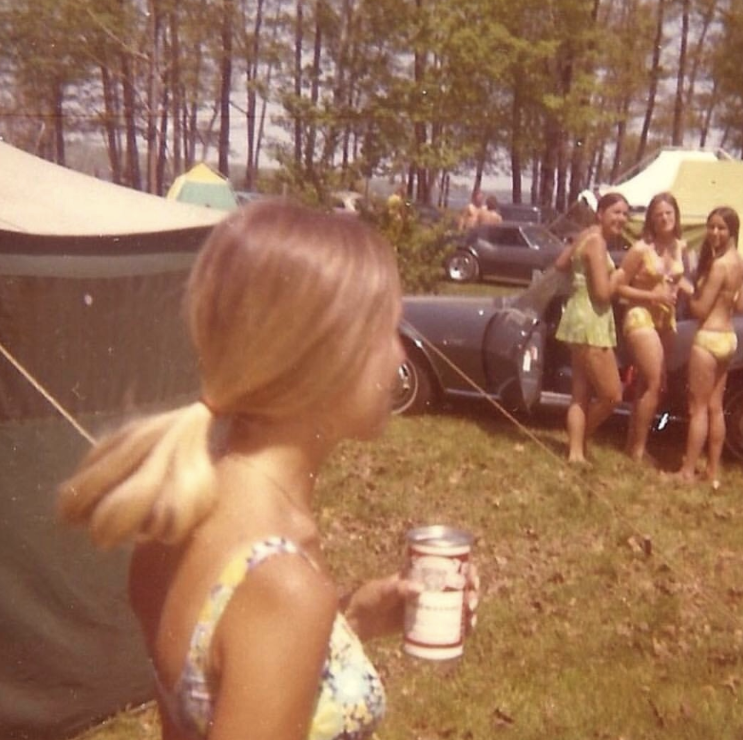 19 Photos of Our Parents Partying Hard